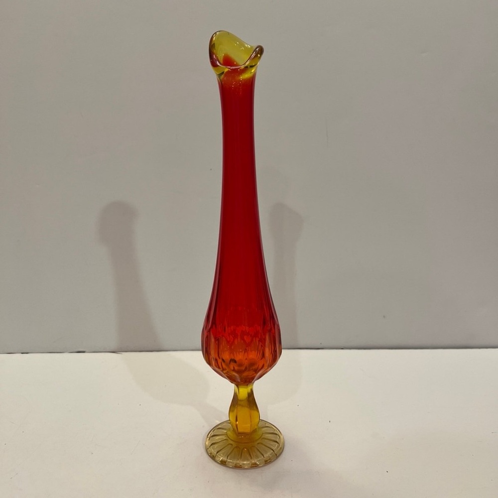 Vintage Fenton Thumbprint Swung Vase, Collectible Fenton Swing Vase